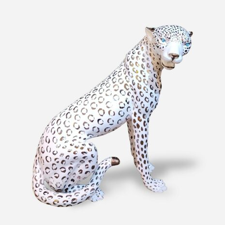 AHURA-S1840-BPM 白色豹子雕像